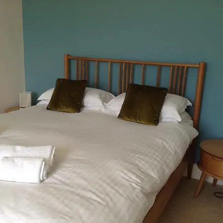 St George's Country House 4*