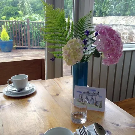 St George's Country House 4*